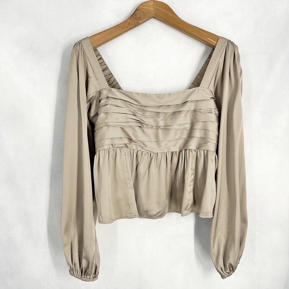 Abercrombie & Fitch Satin Taupe Smocked Peplum Crop Top Womens Size Large Chic - Picture 2 of 10